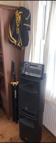 YAMAHA STAGEPAS 300 in perfect working order.
