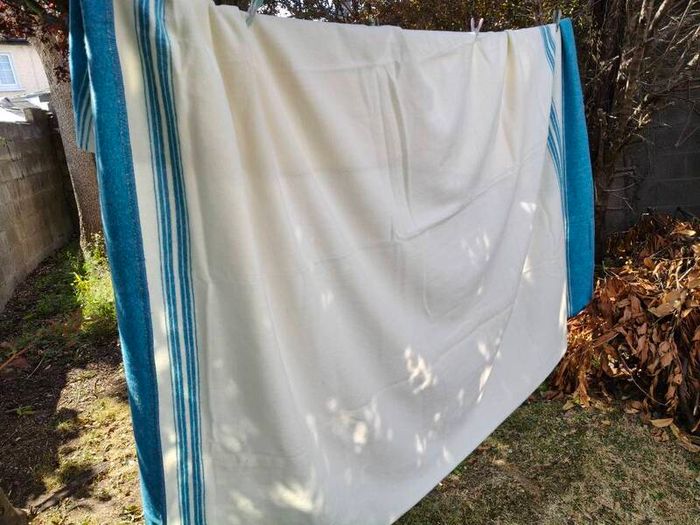 Large Foxford Blanket