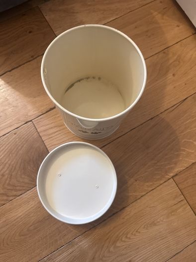 treats bin
