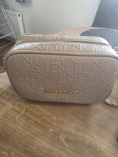 hand bag