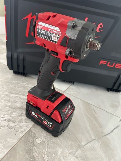 milwaukee m18 impact gun