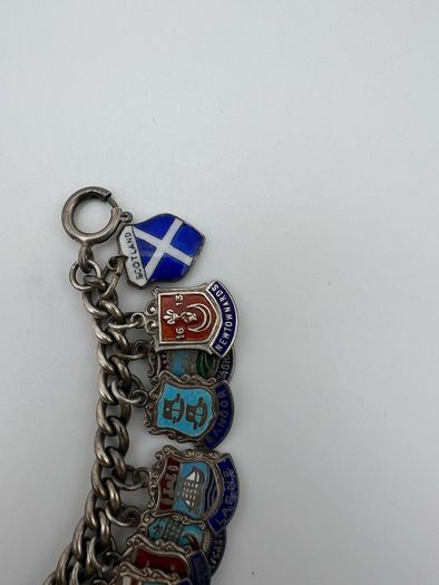Vintage Sterling Silver Travel Shield Place Name Souvenir Charm Bracelet - 33 Charms from UK and Europe - Approx 55g