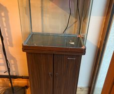 fish tank on stand