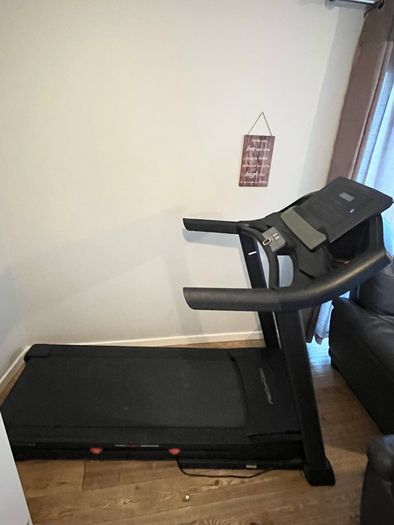 ProForm Trainer 8.5 treadmill + treadmill laptop tray