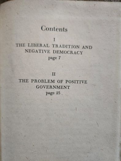 Constructive Democracy. Two Lectures Delivery At University College London Im December 1942 By John Macmurray. First Edition Hardback In Good Condition. See Photos For Same.