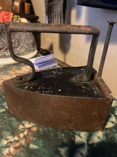 Antique coal iron free postage