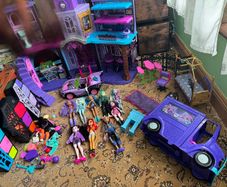 Monster high bundle
