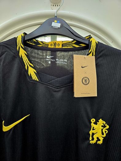 Chelsea third shirt bnwt