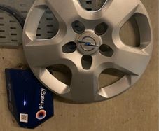 Opel Vivaro A Hubcap