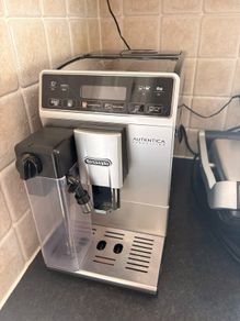delonghi coffe machine