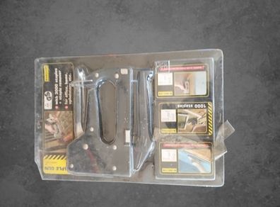 heavy-duty 3-in-1 staple gun kit packaged with 3000 staples