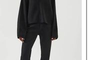 Cos 100% wool jumper