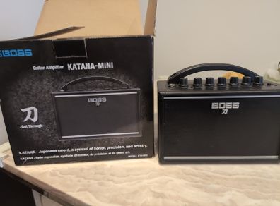 Boss katana mini amp