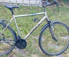 Dawes Kalahari hybrid bike and Burg watcher lock