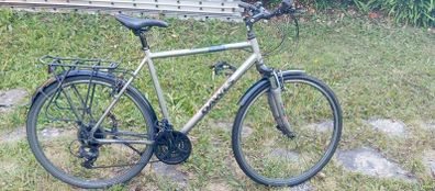 Dawes Kalahari hybrid bike and Burg watcher lock