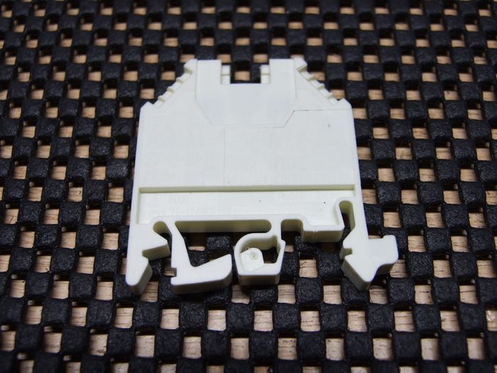 Din rail terminals (Small)
