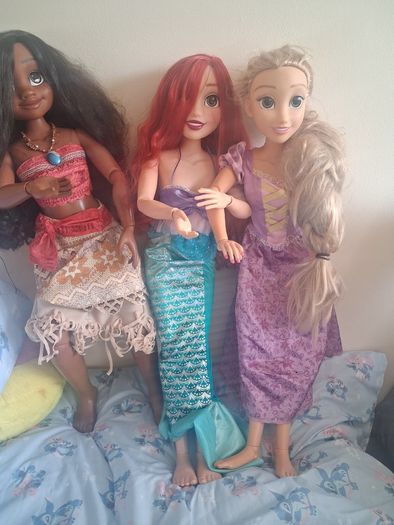 Disney dolls