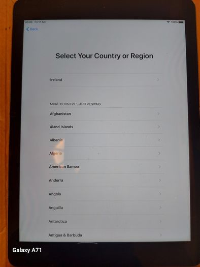 Apple Ipad Air 1st, 32 GB, Space Gray, Activation Locked, Excellent Cosmetic Condition, for parts or repair