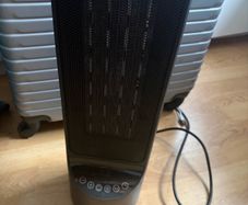 BLACK+DECKER Digital Oscillating Ceramic Tower Fan Heater