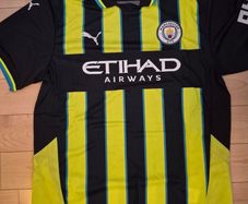Manchester city 24/25 adults send kids jerseys