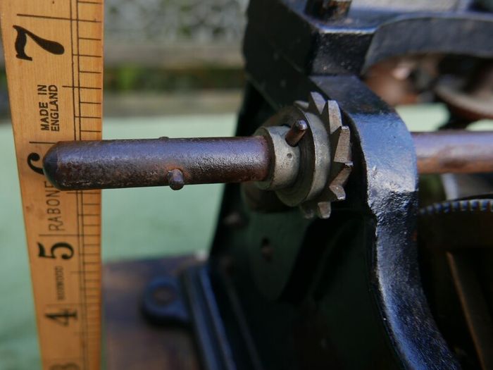 Antique Phonograph Motor - seems to work well
