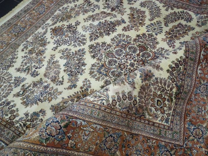 P.ersian Sarok Mir Rug 2.60 x 2.48 (SCK)