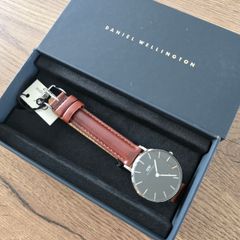 Dont be a fool  check your Daniel before you buy  Authentic DW