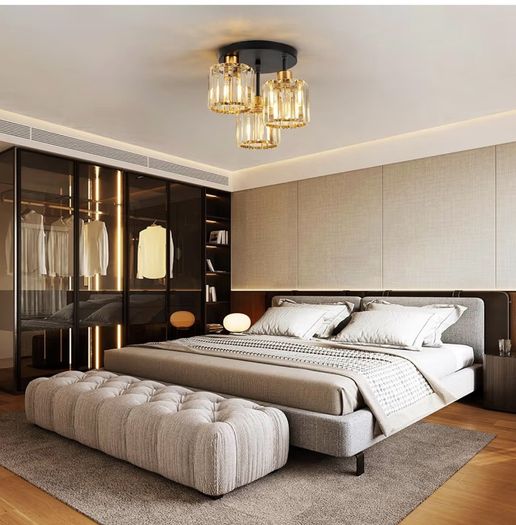Brand New Modern 3-Light Crystal Ceiling Lamp Vintage Design - Black Gold