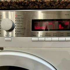 AEG 8KG Lavamat Series 8000 Protex Plus Washing Machine L87480FL 2017