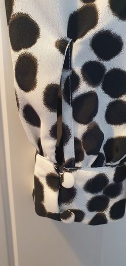 Blouse Reduced. Big Clearout, Make An Offer