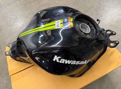 kawasaki ex 650 Tank 212
