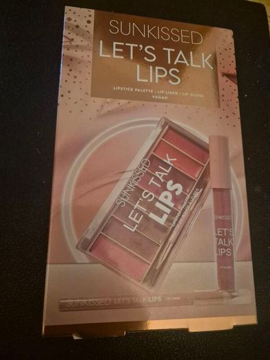 Sunkissed Lets Talk Lips Gift Set Brand New Sealed