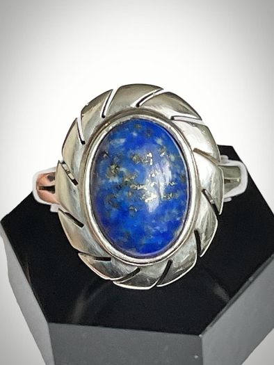 Mexican sterling silver 925 ring with Lapis Lazuli