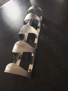 Wine wall rack