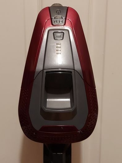 Silvercrest Hoyer Handel verticle vacuum cleaner with charger and accessories in excellent condition