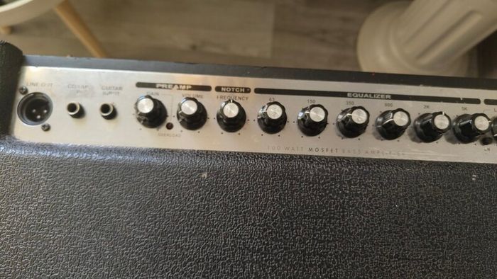 Kustom KBA100 100-watt Bass Amplifier