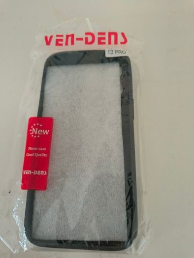 Apple iPhone 13 Pro Covers Case