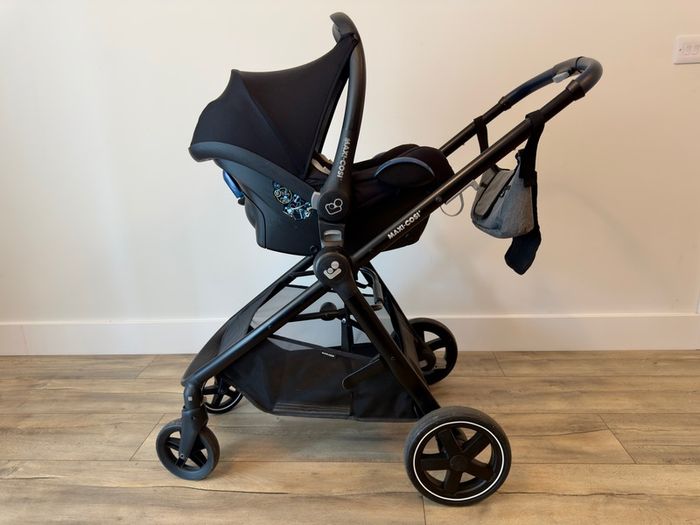 Maxi-Cosi 3-in-1 Travel System / Pram