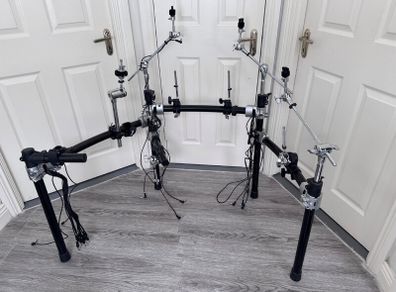 Roland MDS-12X Drum Stand with extras