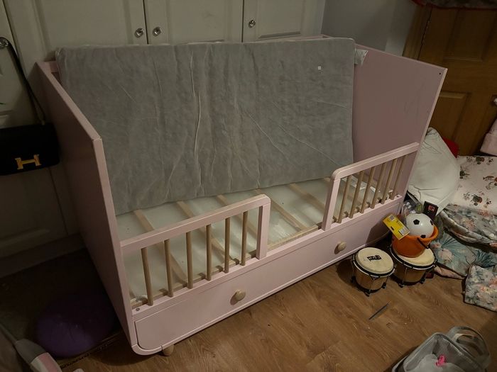 Pink Ikea kids bed in superb condition!!!