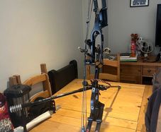 Pse citation 36 left handed target bow