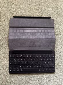 Apple Smart Keyboard Folio for 10.5 inch iPad