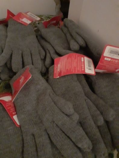 Ladies gloves