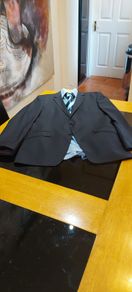 Remus Uomo Tapered  suit ,  shirt and tie.