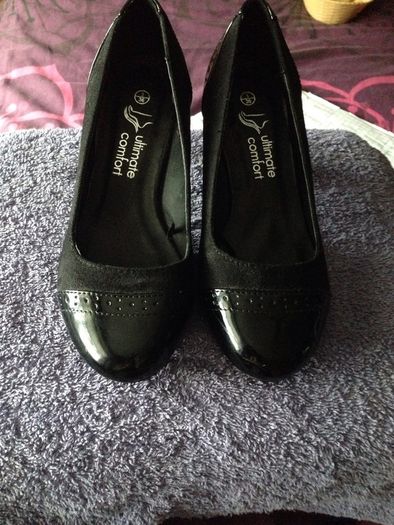 ladies shoes