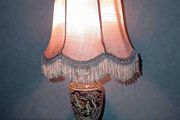 Lovely pink heavy table lamp