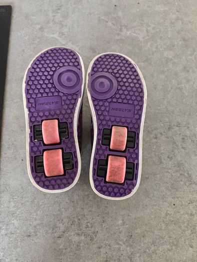 Kids Heelys - Size 12