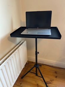 Laptop & Pro Audio Stand