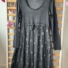 dress Bnwot grey long sleeve midi dress with contrast fabric base size European 36