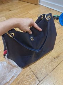 Tommy Hilfiger  Hobo bag